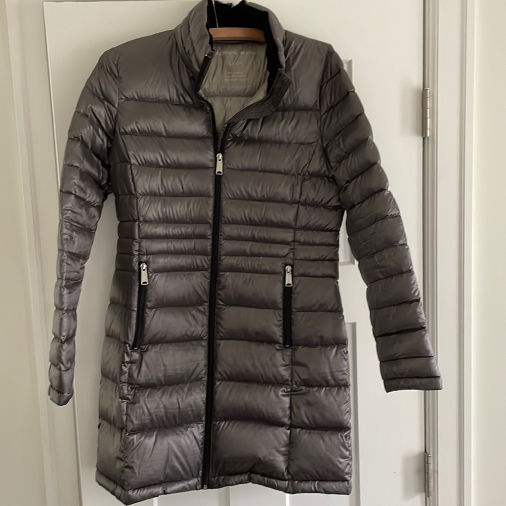 Lightweight premium down Jacket